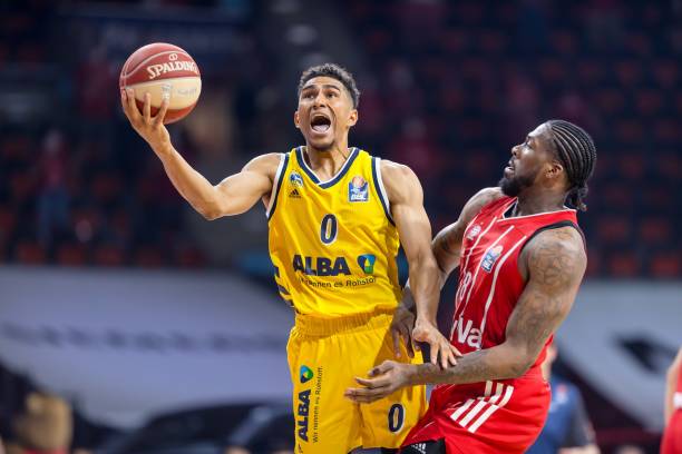 都足以让任 都足以让任