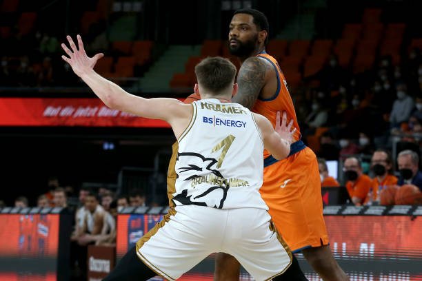 个卓越的平 个卓越的平